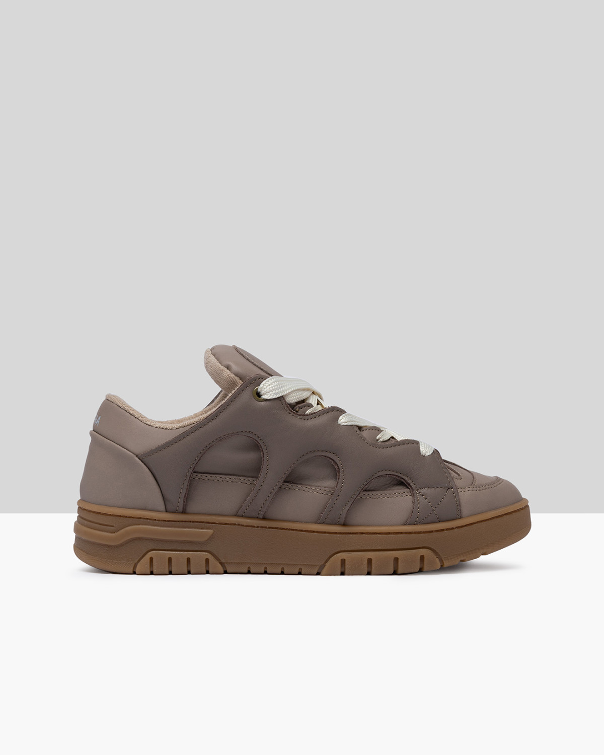 SANTHA: SANTHA MODEL 1 CALF TAUPE