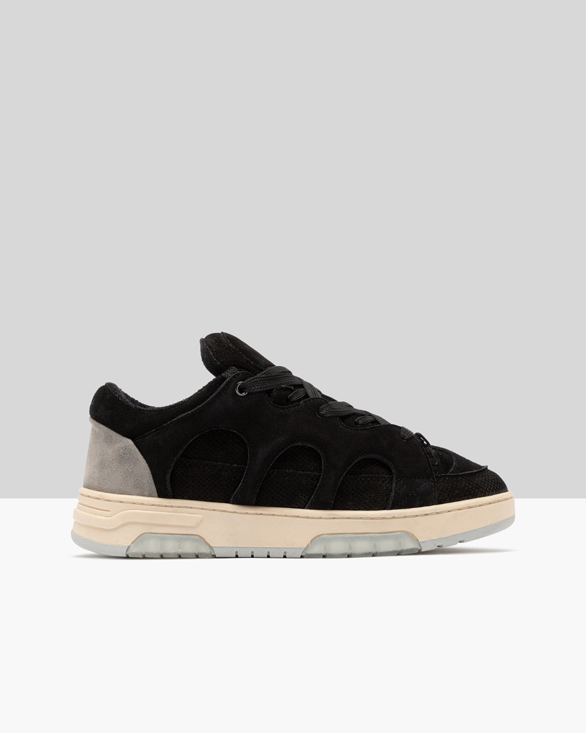 SANTHA: SANTHA MODEL 1 PERFORATED BLACK