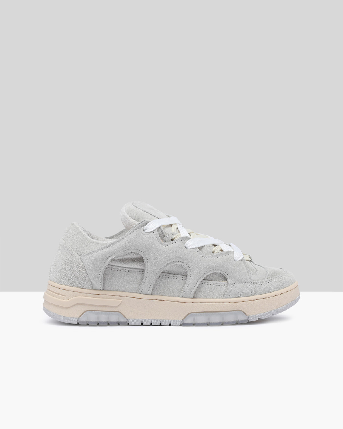 SANTHA: SANTHA MODEL 1 SUEDE LIGHT-GREY