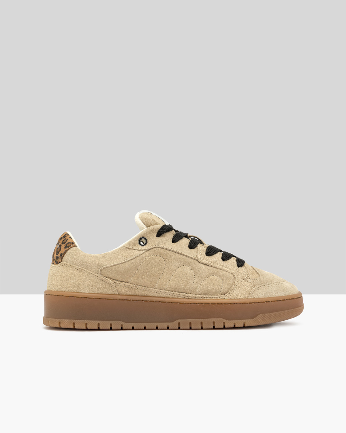 SANTHA: SANTHA MODEL 2 SUEDE BEIGE