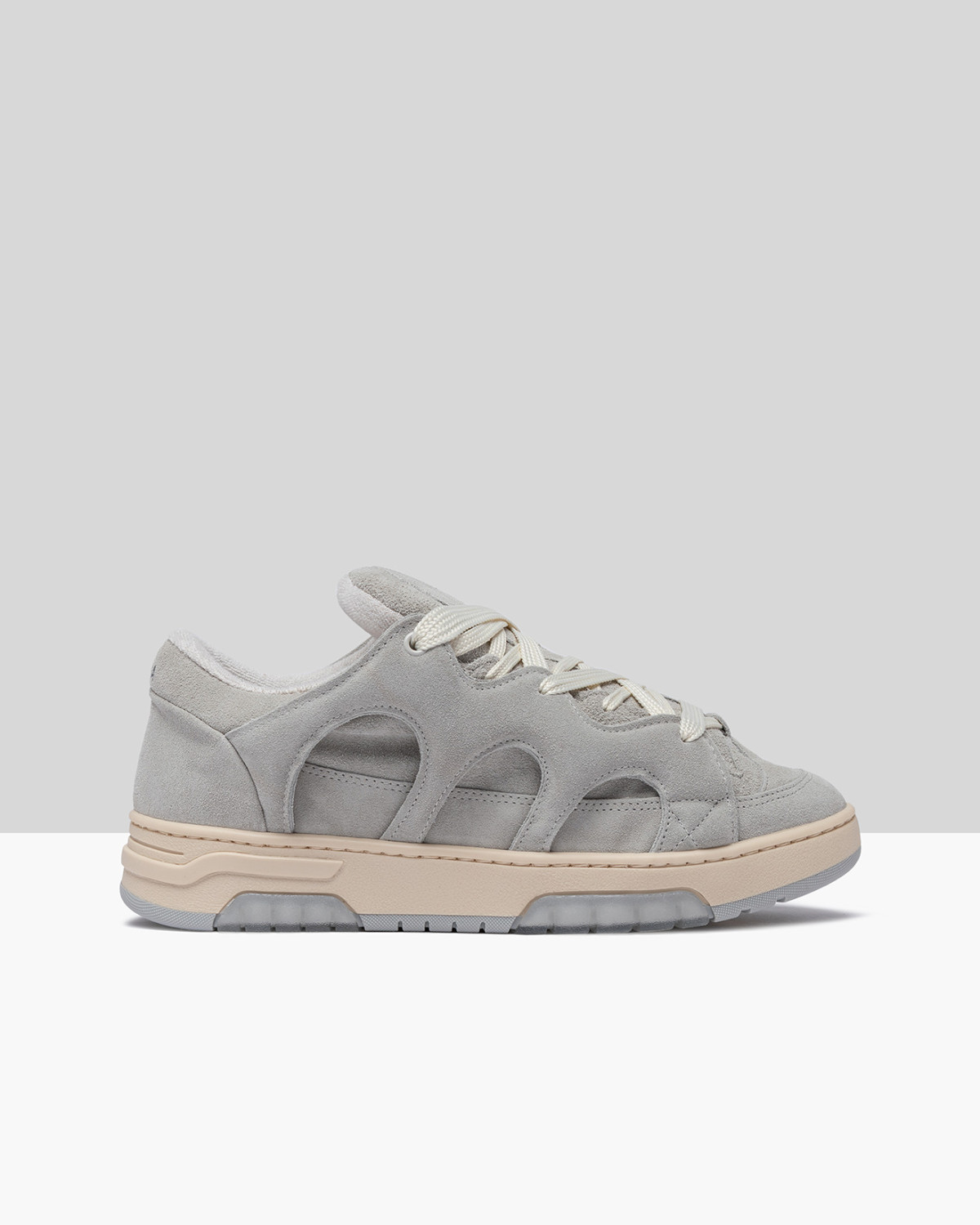 SANTHA: SANTHA MODEL 1 SUEDE LIGHT-GREY