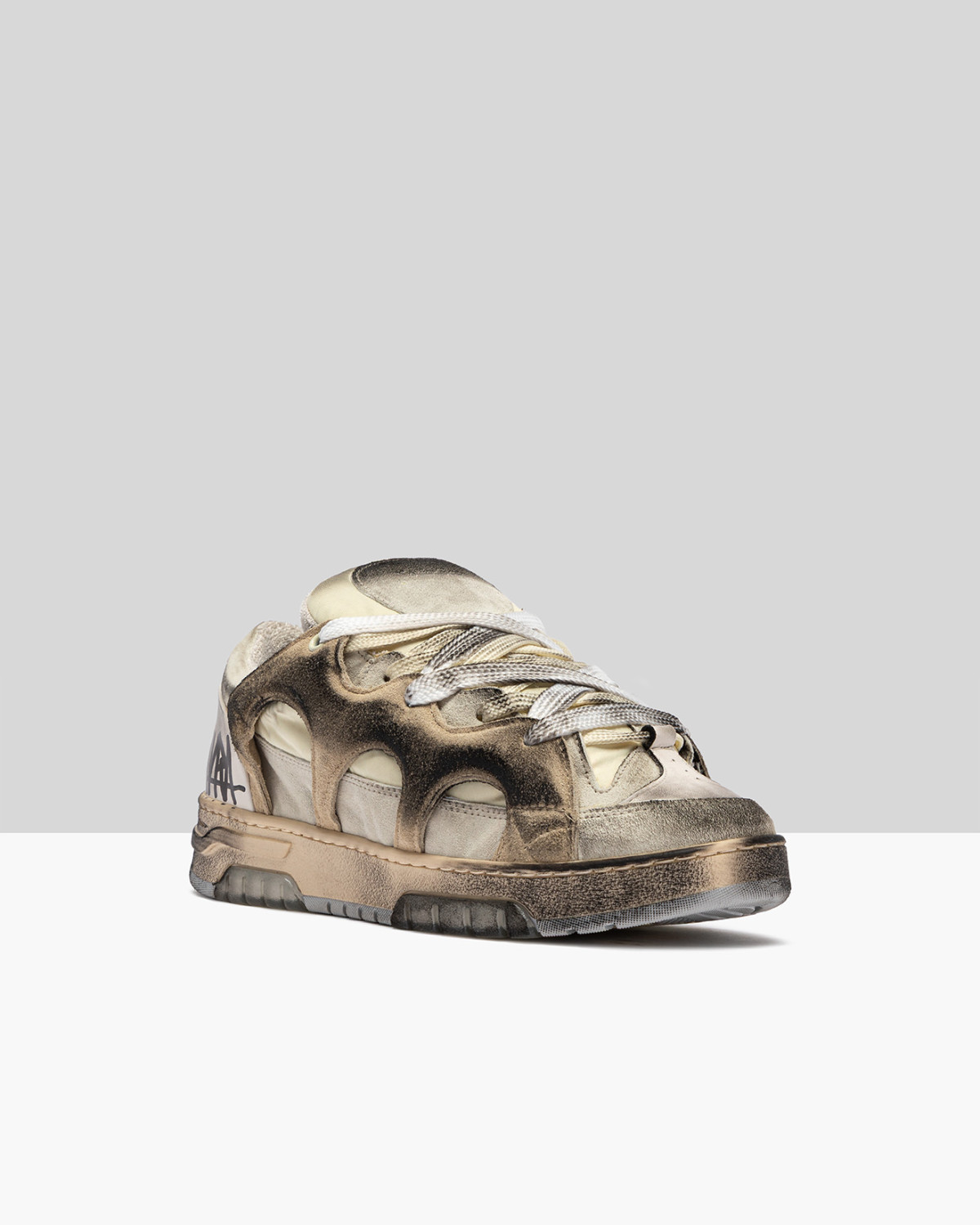 SANTHA: SANTHA MODEL 1 DESTROYED CREAM-OFF WHITE