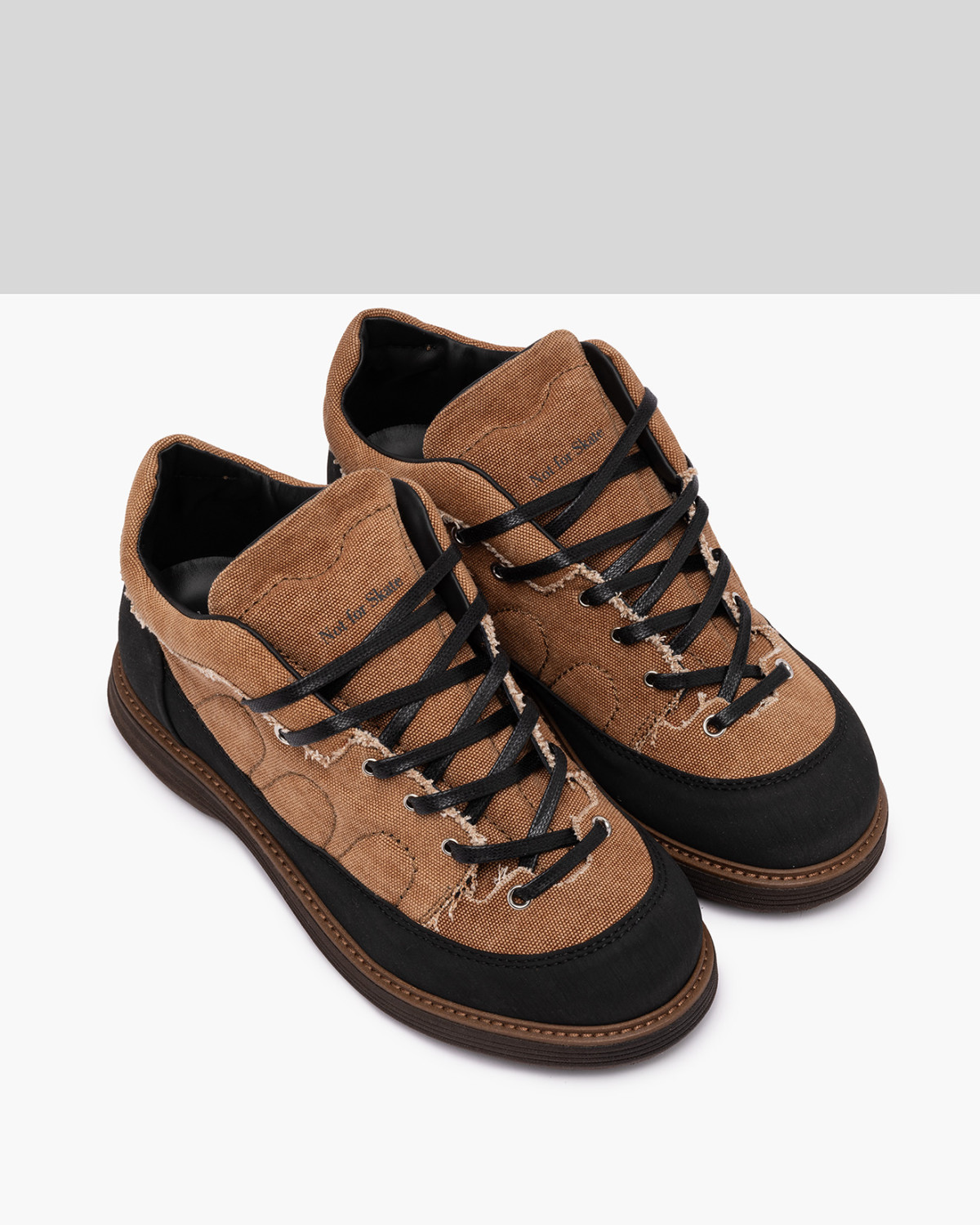 SANTHA: SANTHA DOLOMIA CANVAS CUOIO 