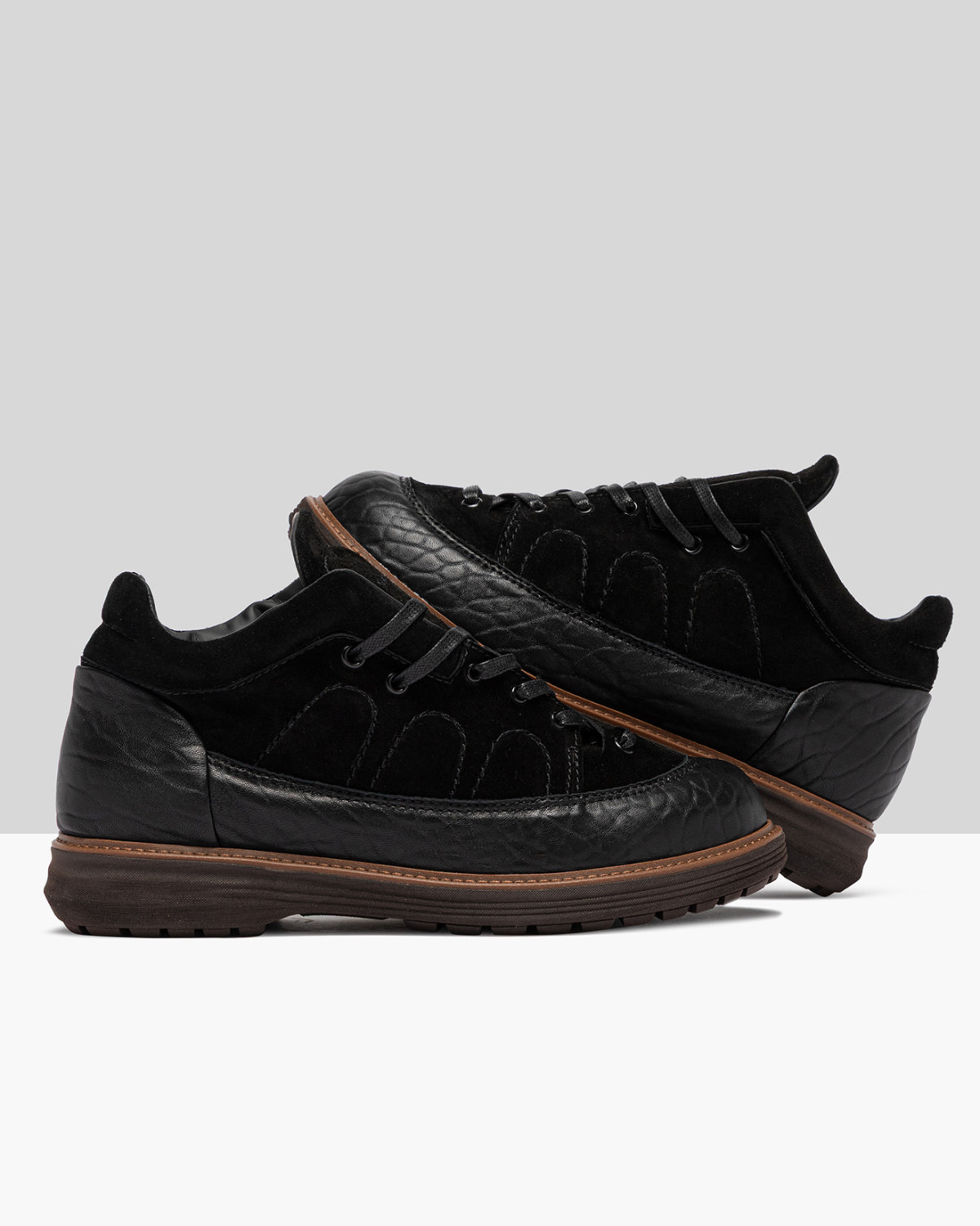SANTHA: SANTHA DOLOMIA SUEDE TOTAL BLACK 