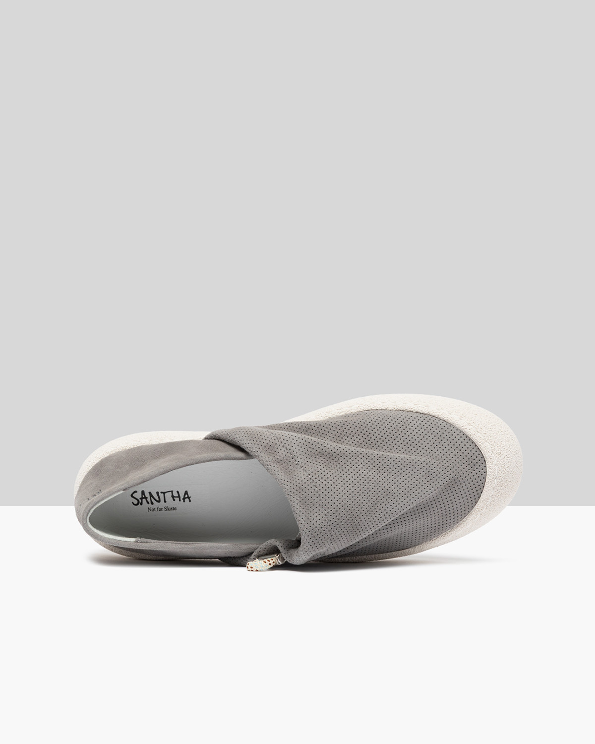 SANTHA: SANTHA IMSOUANE PERFORATED GREY