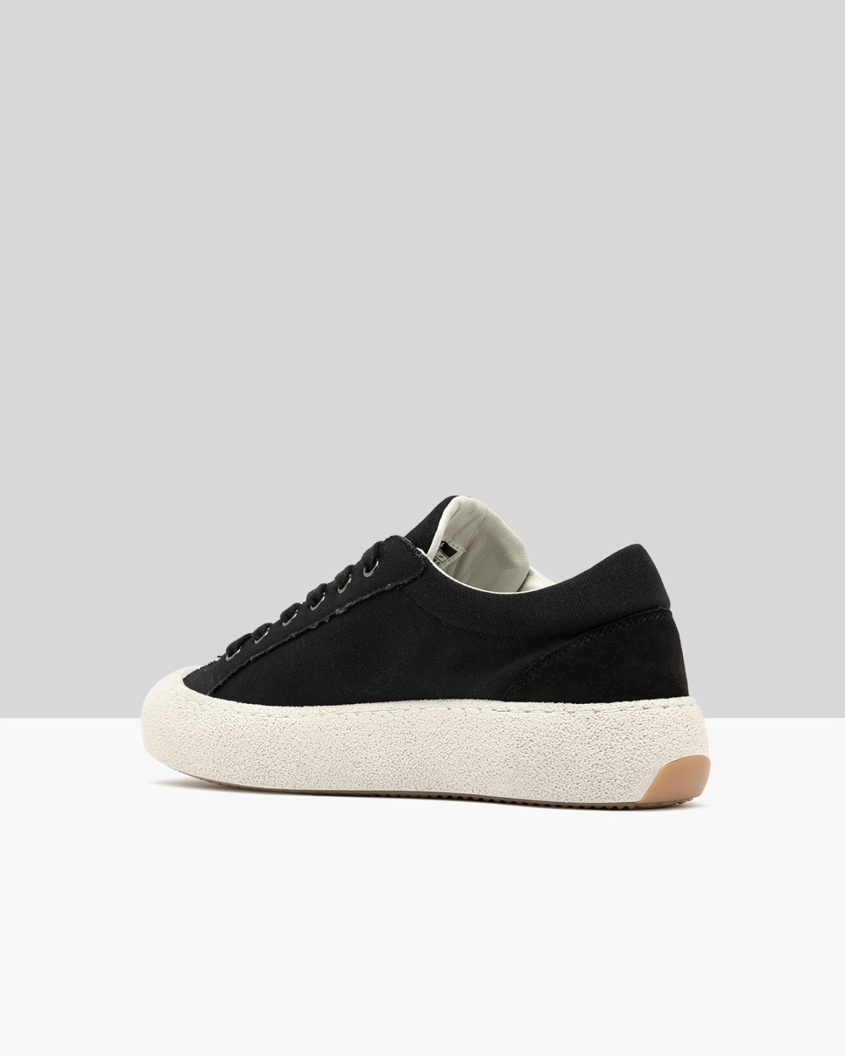 SANTHA: SANTHA KAOUKI CANVAS BLACK