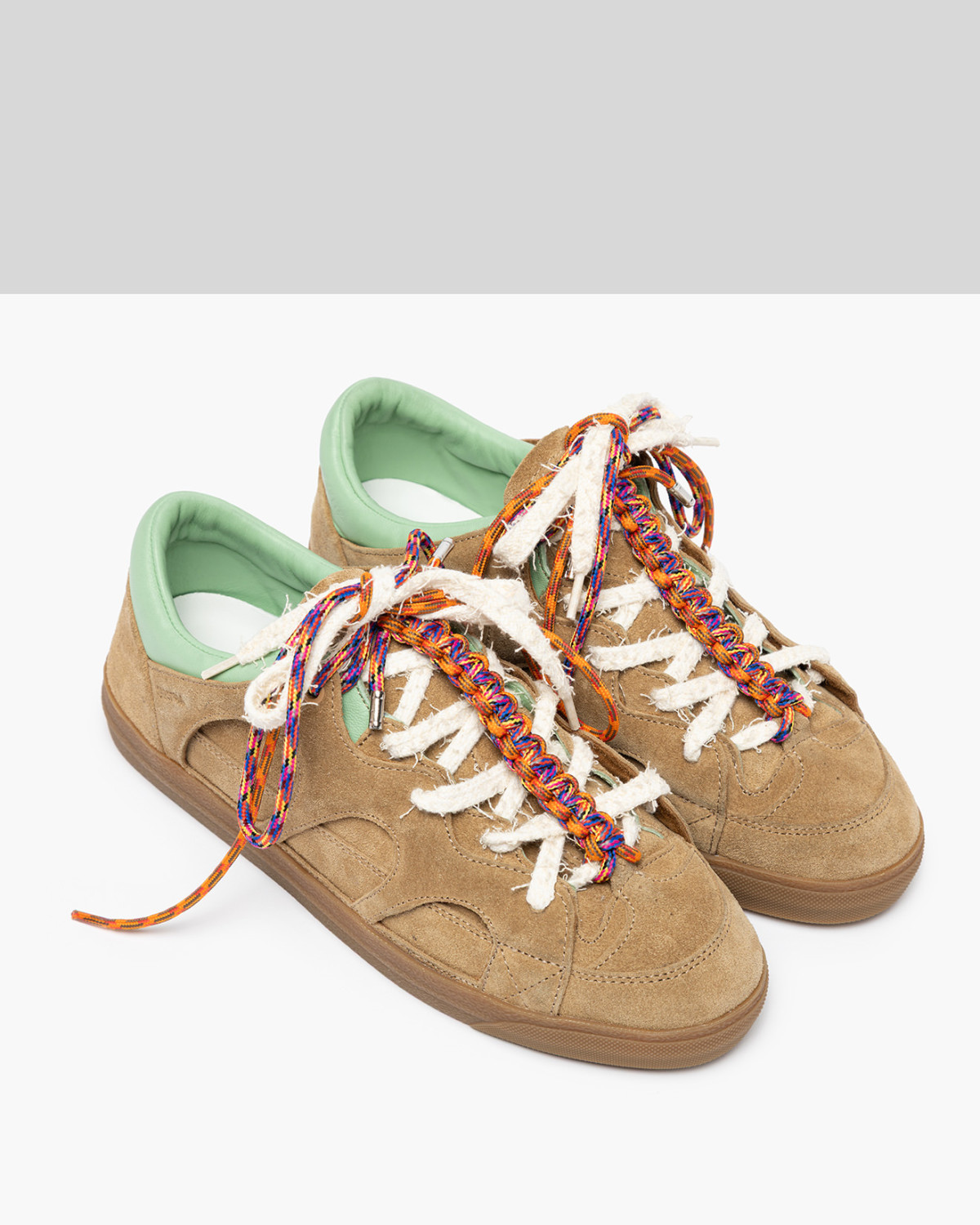 SANTHA: SANTHA LOVE PARK SUEDE CASTAGNA