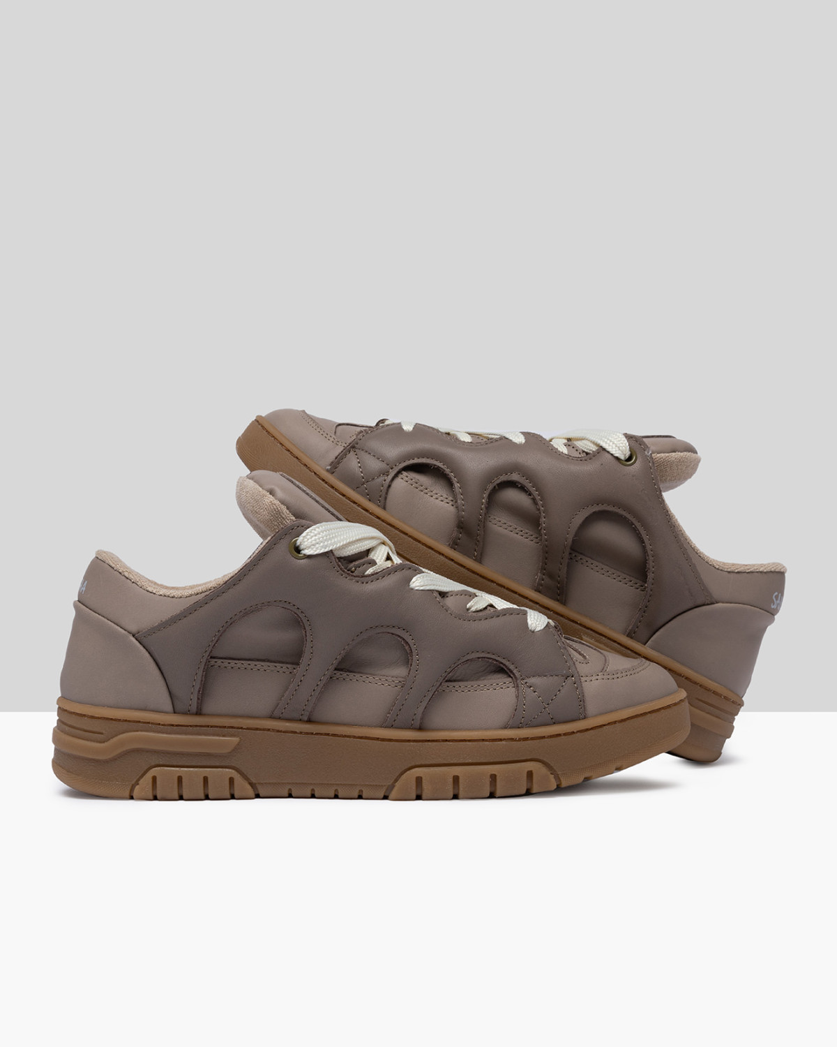 SANTHA: SANTHA MODEL 1 CALF TAUPE