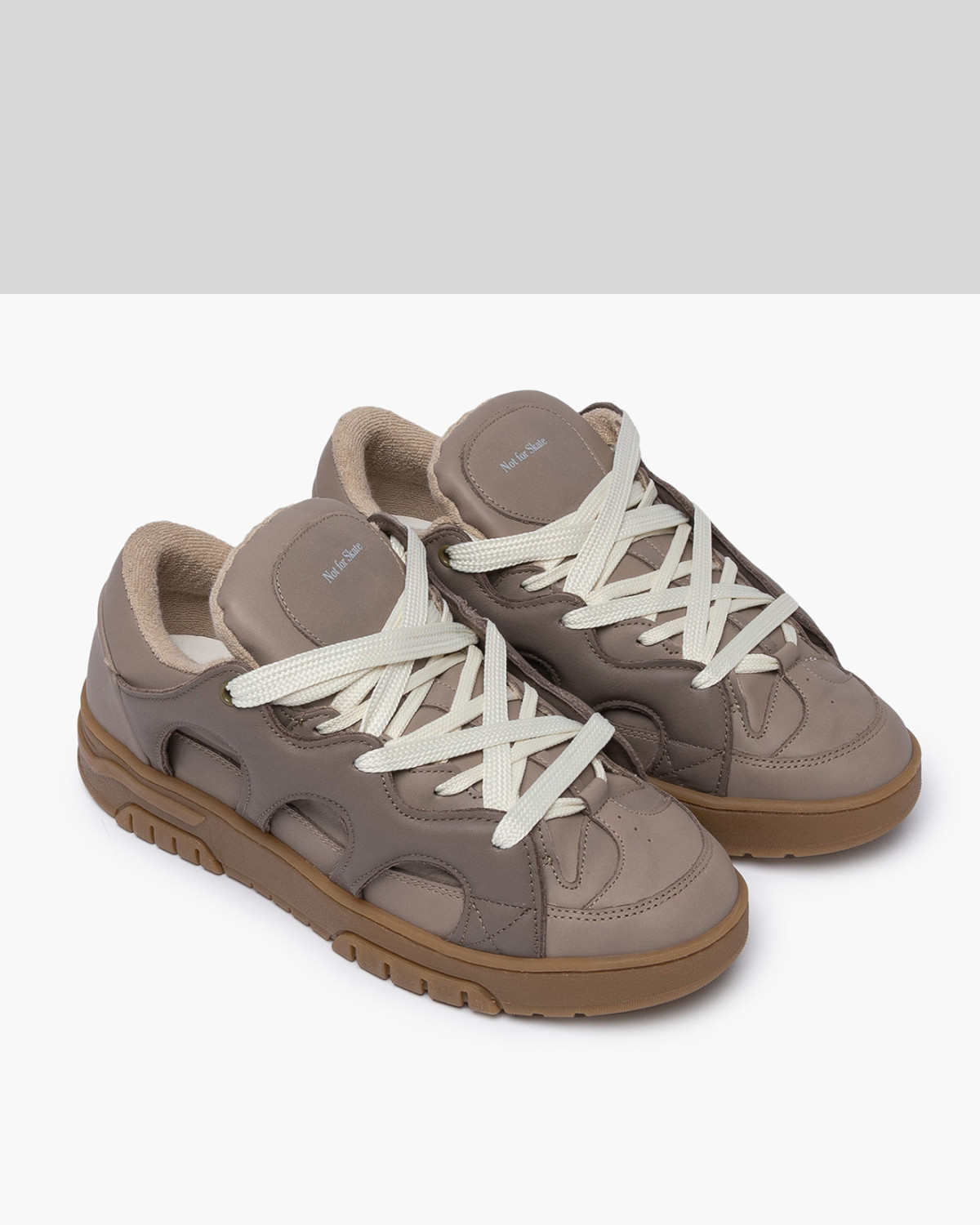 SANTHA: SANTHA MODEL 1 CALF TAUPE