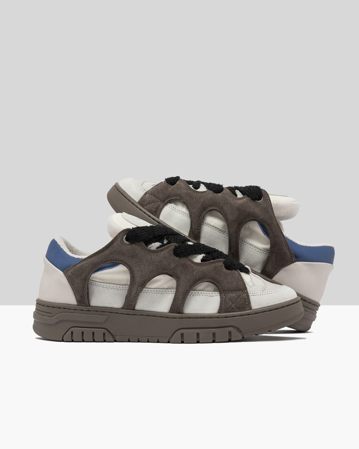 SANTHA: SANTHA MODEL 1 CONTRAST BROWN 