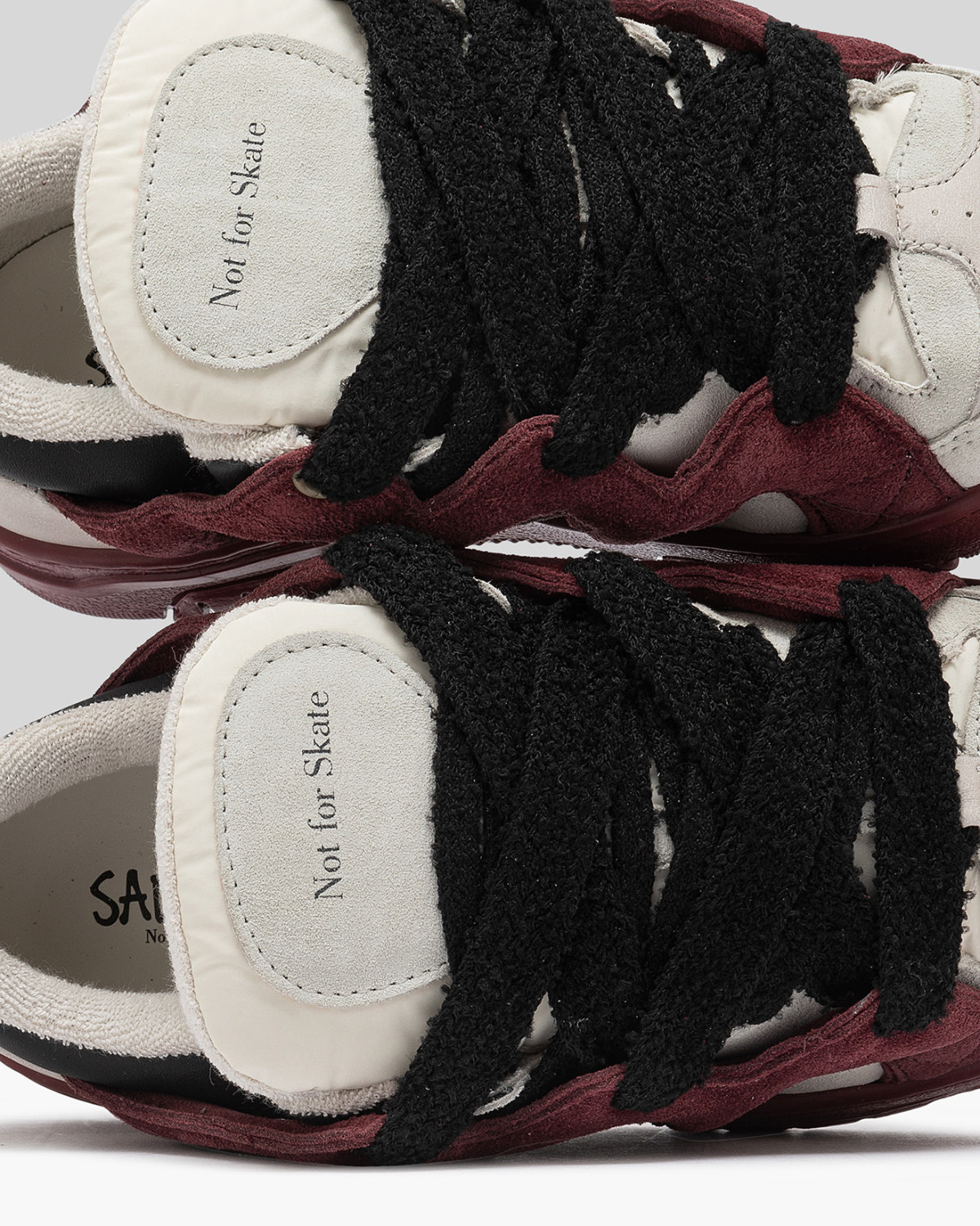SANTHA: SANTHA MODEL 1 CONTRAST BURGUNDY 