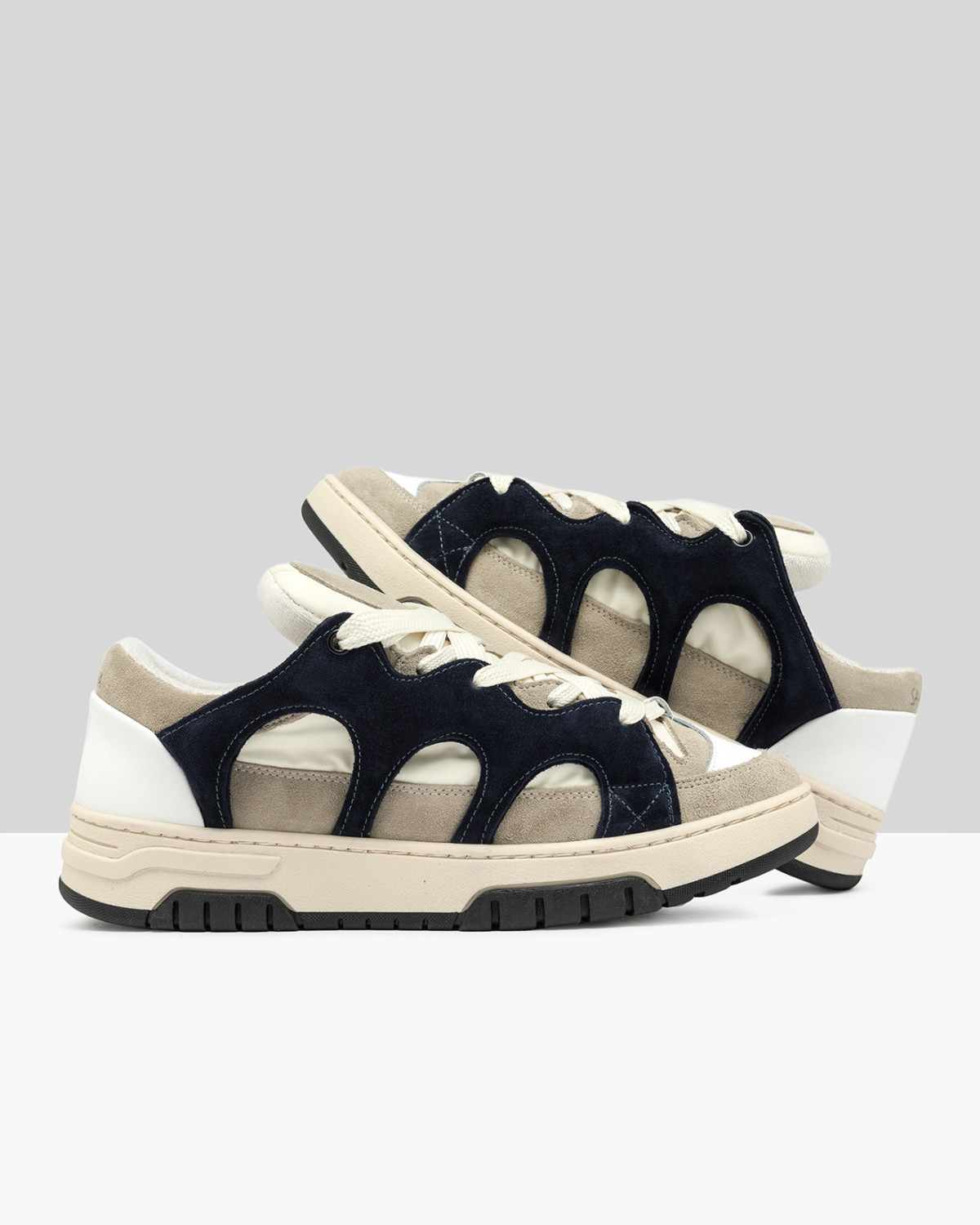 SANTHA: SANTHA MODEL 1 ORIGINAL CREAM-NAVY