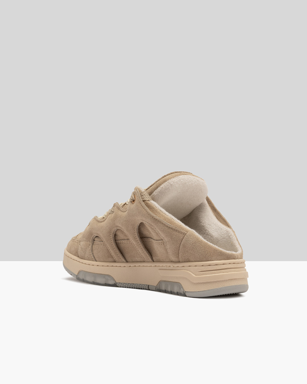 SANTHA: SANTHA MODEL 1 SABOT SUEDE LIGHT SAND