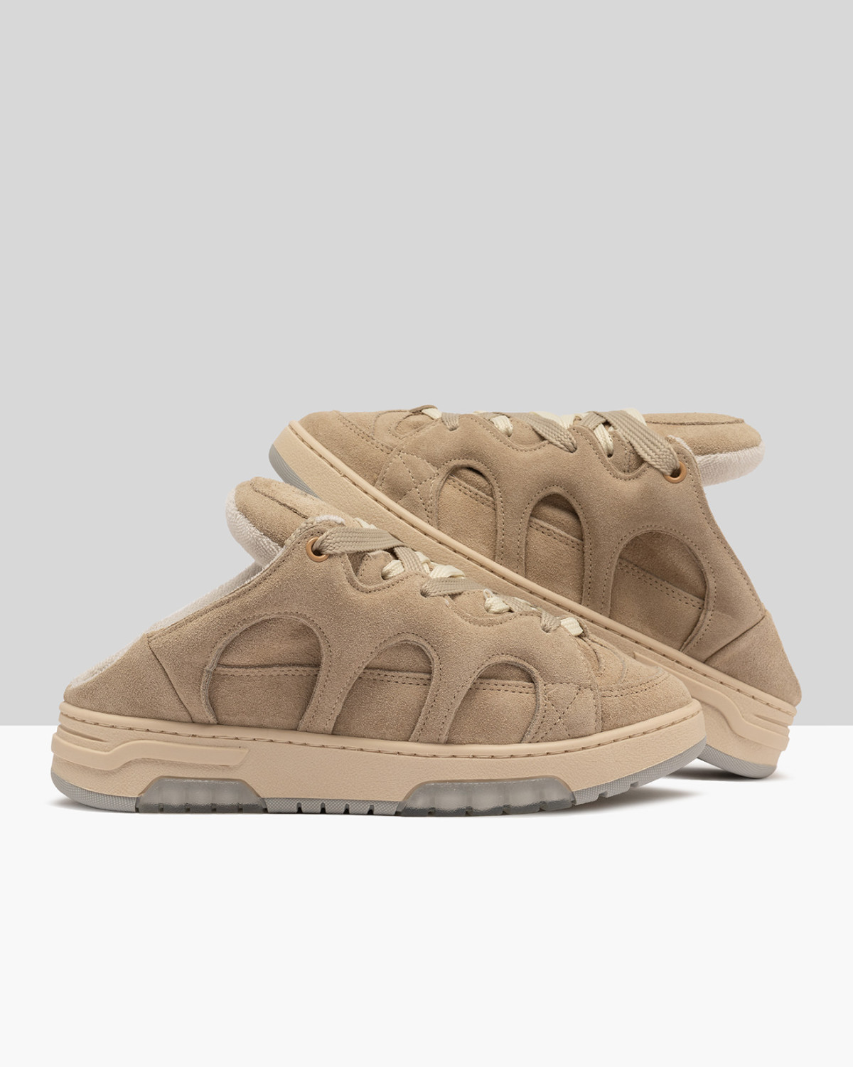 SANTHA: SANTHA MODEL 1 SABOT SUEDE LIGHT SAND