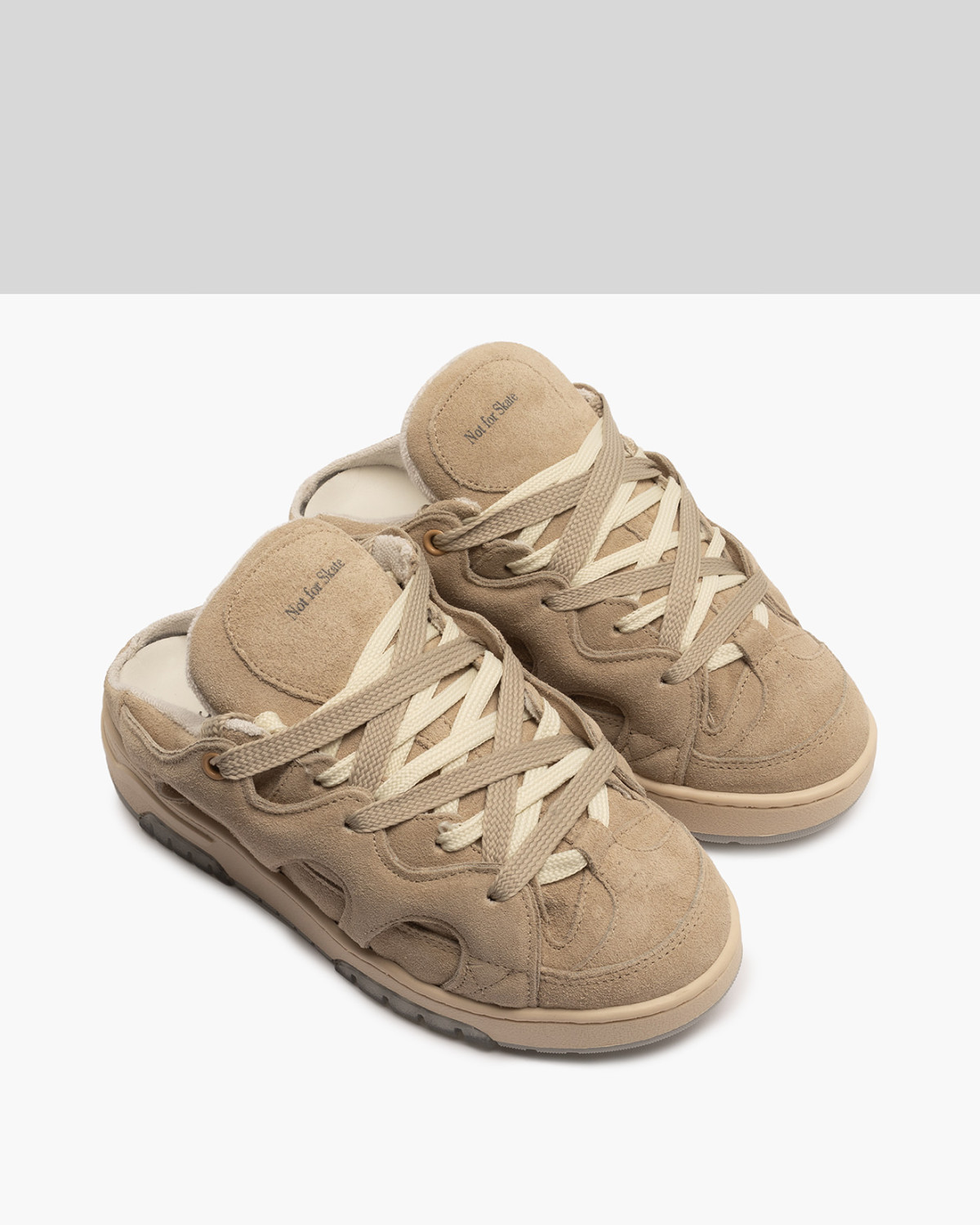SANTHA: SANTHA MODEL 1 SABOT SUEDE LIGHT SAND