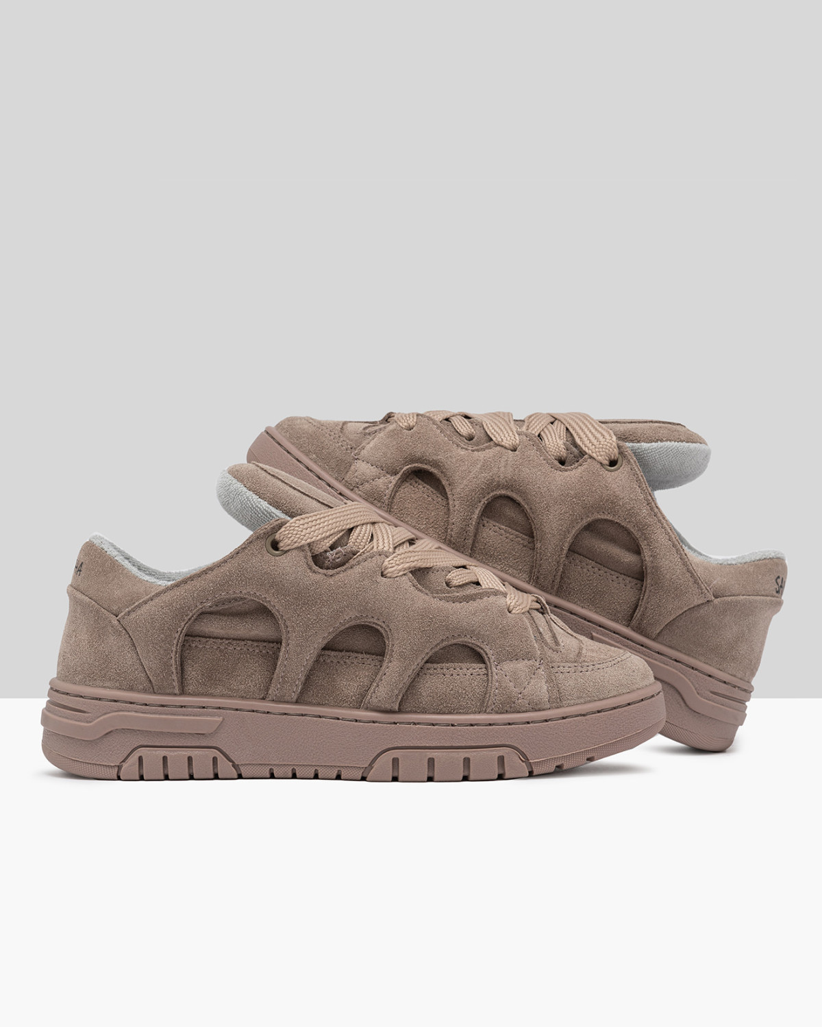 SANTHA: SANTHA MODEL 1 TOTAL SUEDE NUDE 