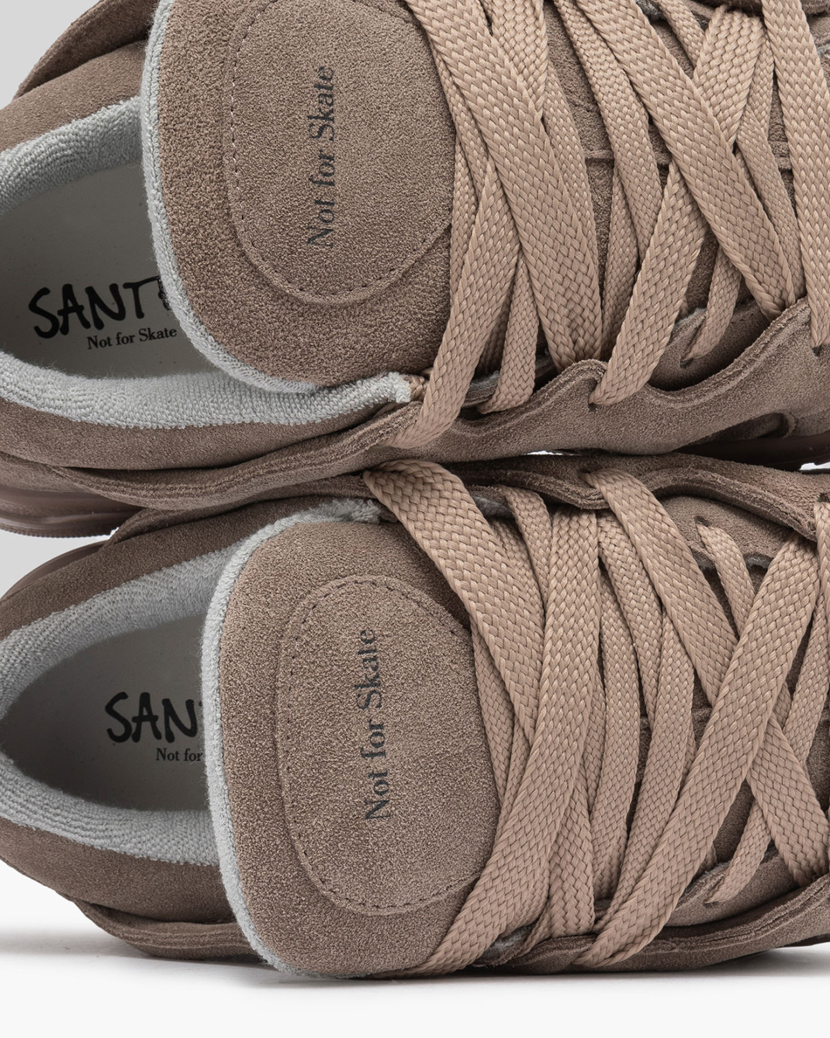 SANTHA: SANTHA MODEL 1 TOTAL SUEDE NUDE 