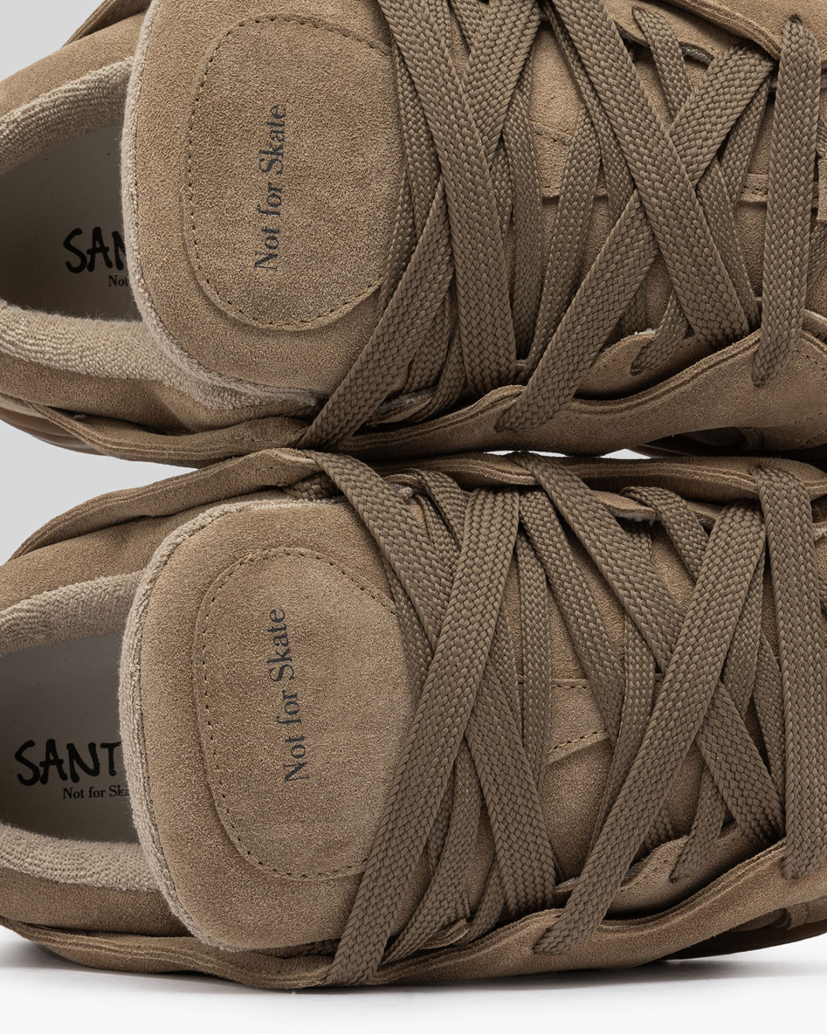 SANTHA: SANTHA MODEL 1 TOTAL SUEDE SAND 