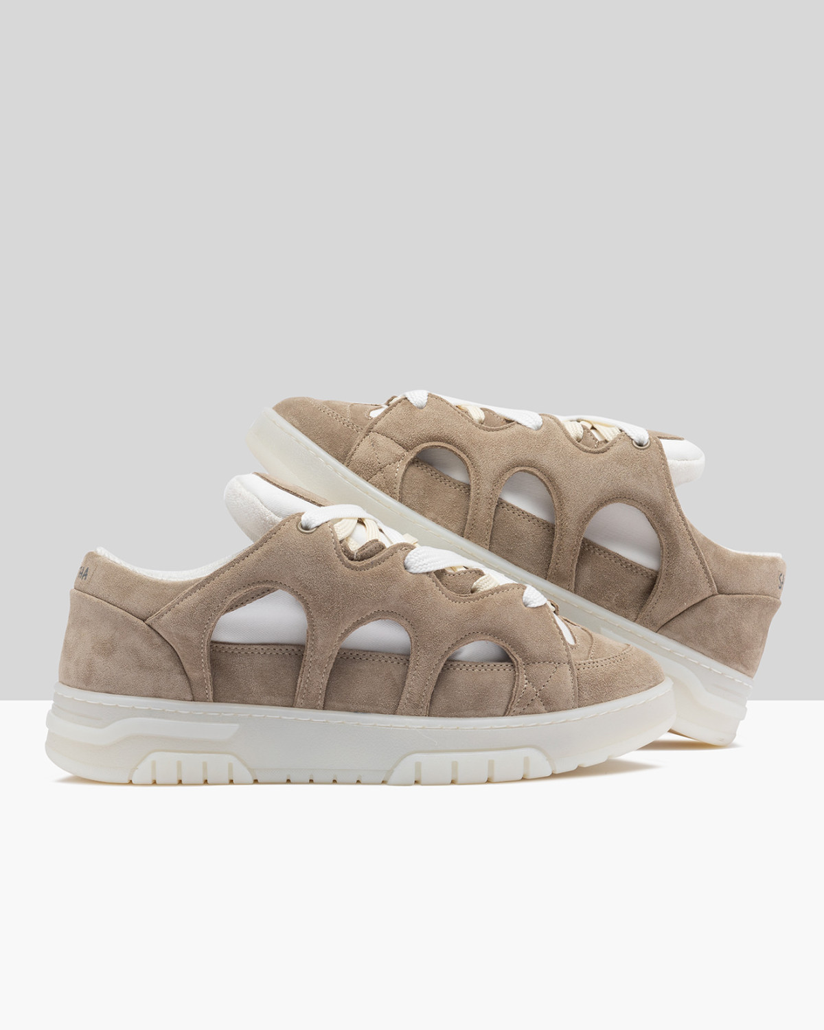 SANTHA: SANTHA MODEL 1 TOTAL SUEDE TAUPE