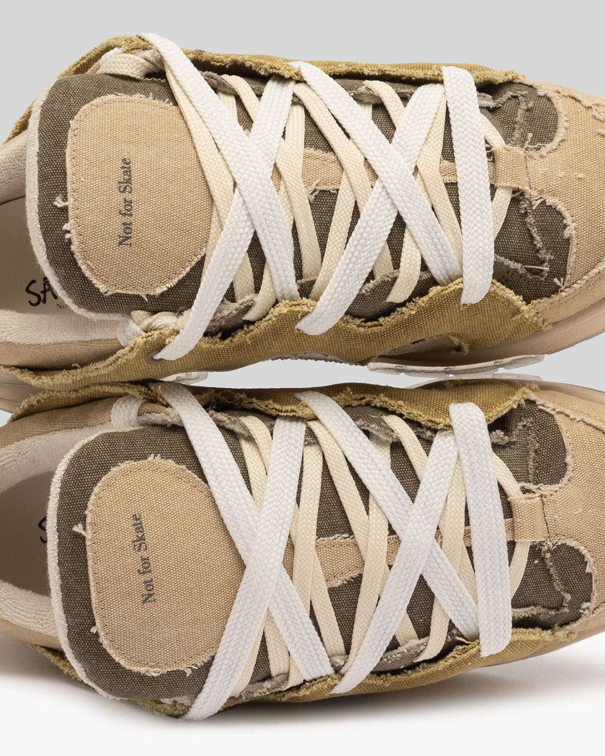 SANTHA: SANTHA MODEL 1 TRIPLE CANVAS SAND