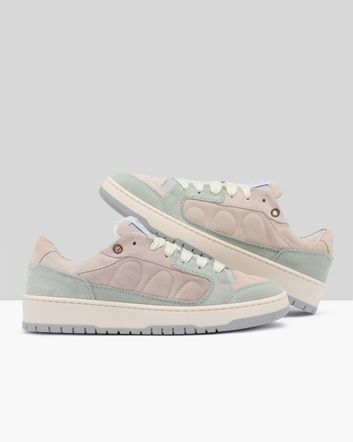SANTHA: SANTHA MODEL 2 SUEDE MINT