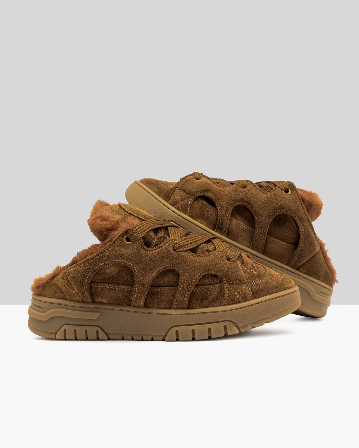 SANTHA: SANTHA MODEL 2 SUEDE MINT